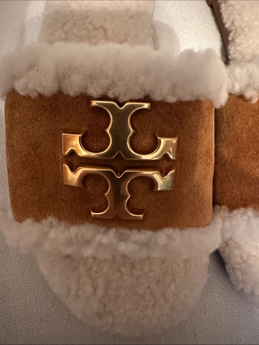 Tory Burch Everly Slide-Natural Chestnut Suede/Shearling Slide with Gold Logo